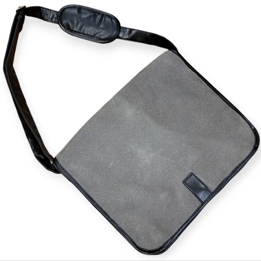 NEW Bellemonde Messenger Bag Gray Black Laptop bag Vegan